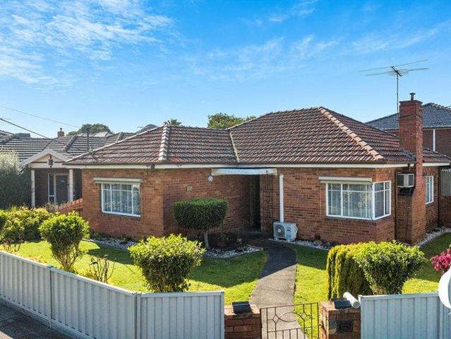 Flexible Family Living in a Central Location
