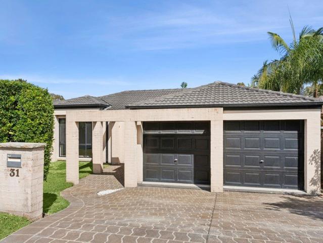 Flexible Family Living in a Sought After Pocket