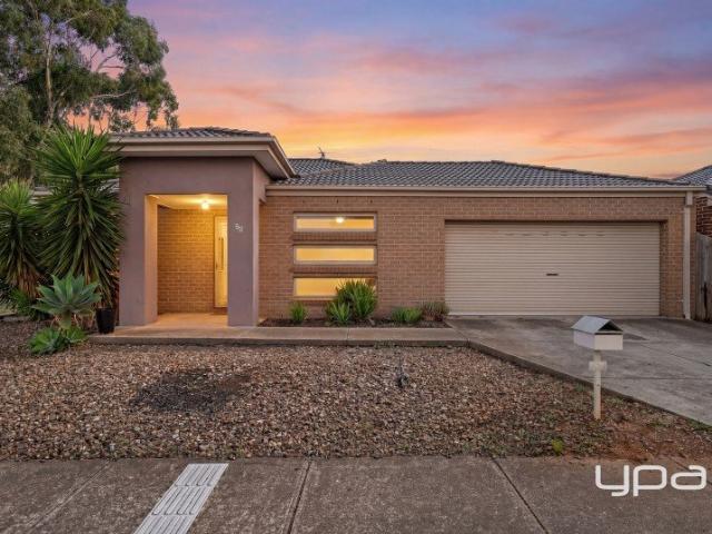 FLEXIBLE FAMILY LIVING IN A PRIME MELTON SOUTH LOCATION!