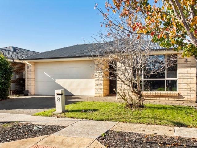 Flexible Family Living in a Quiet, Convenient Location