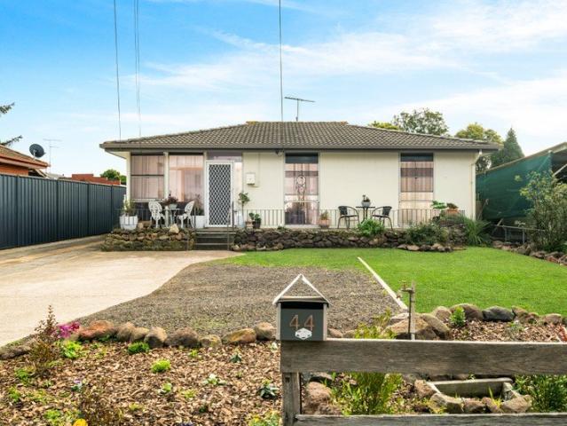 Flexible Family Living with a Self Contained Bonus