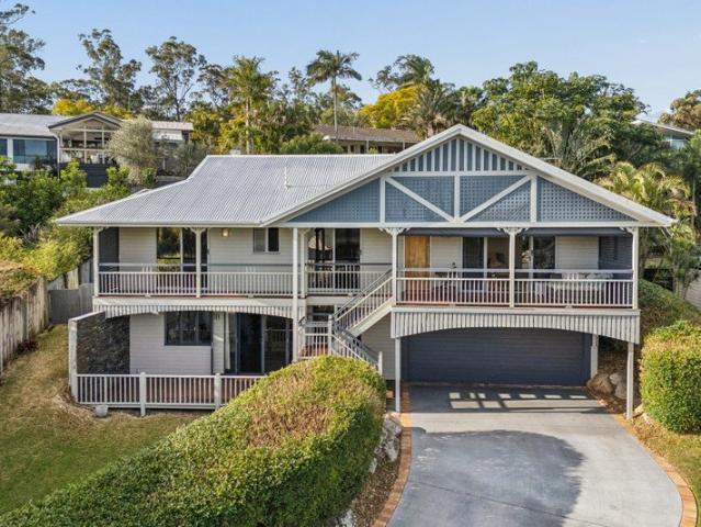 Flexible Family Living with a Self Contained Studio on 800m