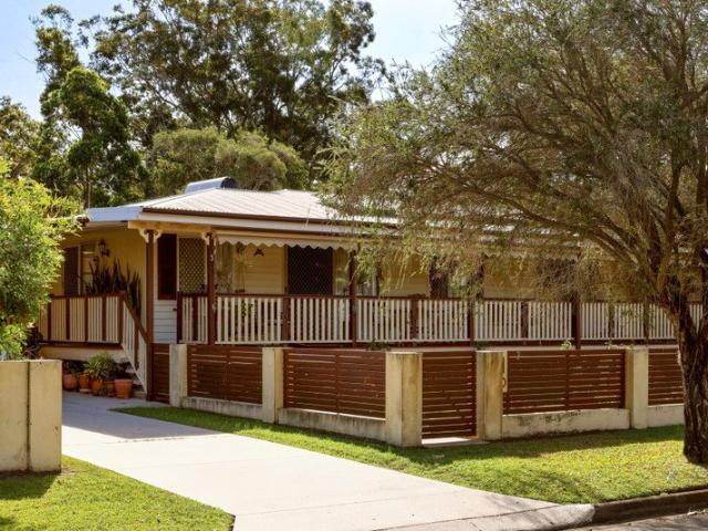 FLEXIBLE FAMILY LIVING WITH EXCITING FUTURE POTENTIAL