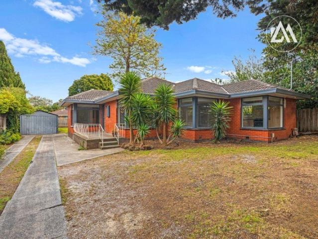 Flexible Family Living with Room to Grow