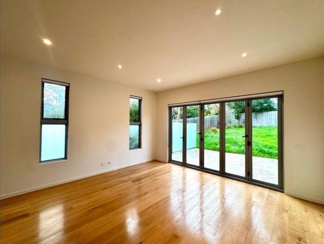 Flexible Family Living – 3 Bedrooms Plus Theatre / 4th Bedroom Option