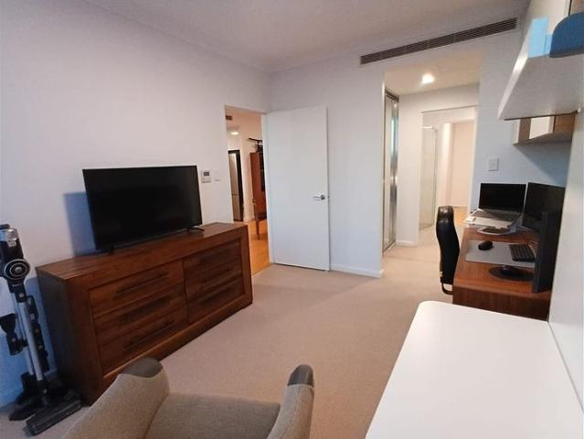 Flexible Furnishing Options Available in Prime Churchlands Location, $1100/week UNFURNISHED