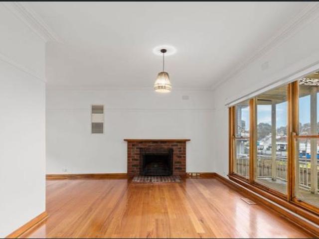 FLEXIBLE LIVING IN THE HEART OF MONTMORENCY
