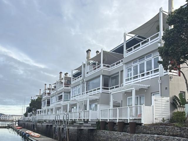 Flexible Luxury Waterfront Living: The Dry Mill, Thesen Islands