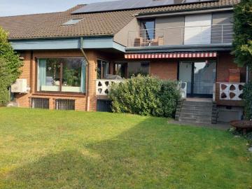 Flexibles Familienhaus mit Teilungspotenzial, PV & 250 m² Wohnflä