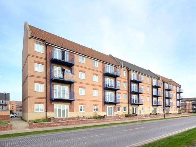 Fleet Avenue, Hartlepool TS24 2 bed apartment to rent £700 pcm £162 pw
