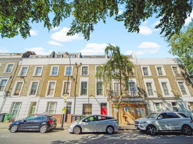 Fleet Road, Hampstead 2 bed apartment to rent £2,300 pcm £531 pw