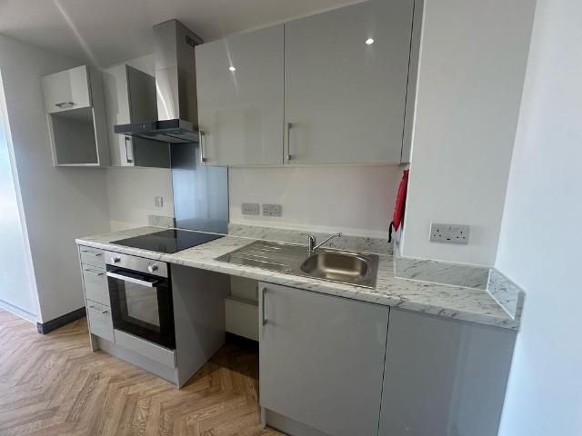 Fleet Street, Leicester LE1 Studio to rent £665 pcm £153 pw