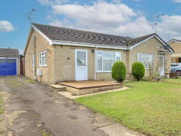 Fleetwood Close, Neston SN13, 2 bed semi detached bungalow to rent, £1,250 pcm | PrimeLocation
