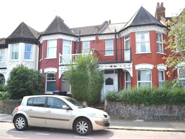 Fleetwood Road, Dollis Hill, London NW10, 5 bed terraced house to rent, £3,358 pcm | PrimeLocation