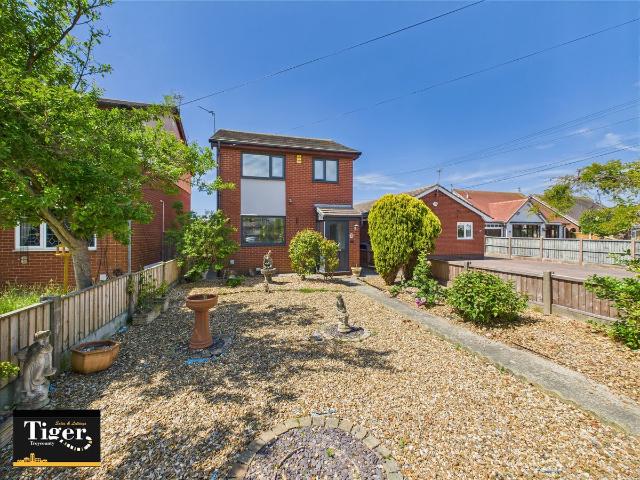 Fleetwood Road, Fleetwood FY7, 3 bed detached house to rent, £1,000 pcm | PrimeLocation