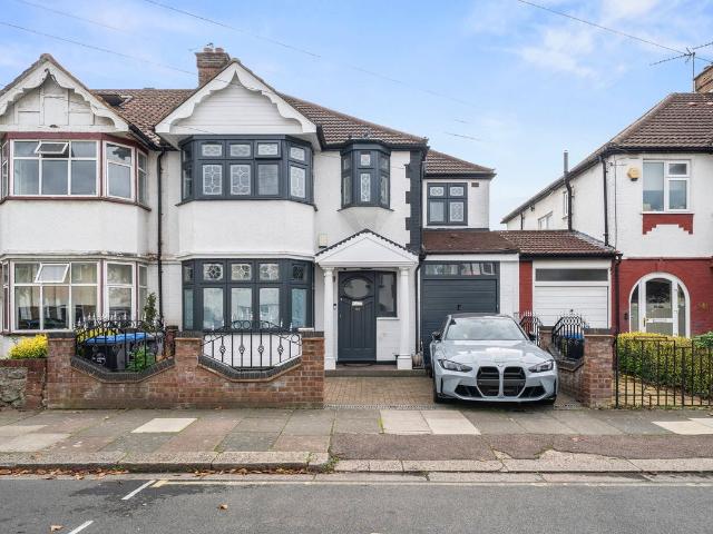 Fleetwood Road, London NW10, 5 bed semi detached house to rent, £4,200 pcm | PrimeLocation