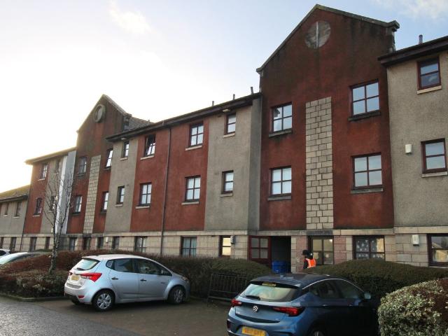 Fleming Avenue, Clydebank, West Dunbartonshire G81, 2 bed flat to rent, £700 pcm | PrimeLocation