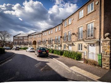 Fleming Way, St Leonards, Exeter EX2, 3 bed town house to rent, £1,700 pcm | PrimeLocation