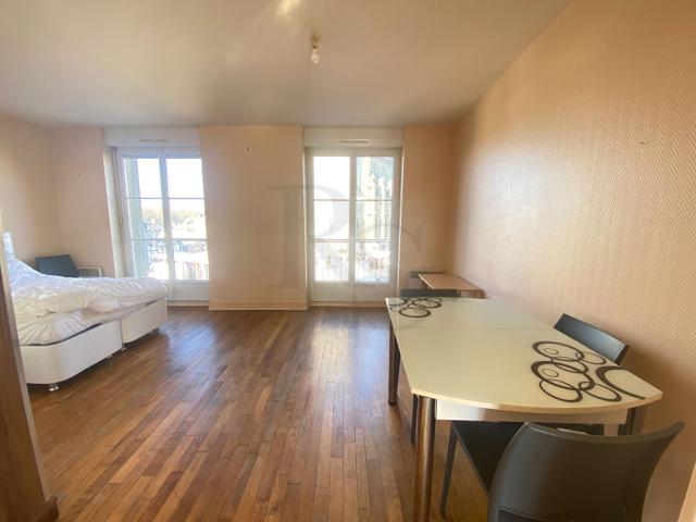 FLERS Studio meublé de 27 m² dans le centre ville