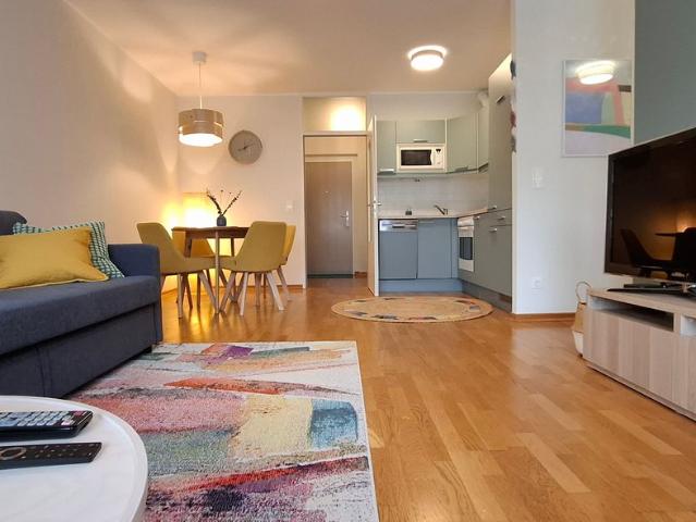 Fluffy Socks Appartment chic | cozy | urban | new, Vienna Amsterdam Apartments for Rent