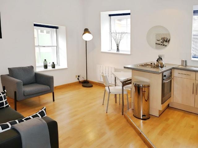 Flyboat House, Navigation Walk, Leeds, West Yorkshire LS10, 1 bed flat to rent, £995 pcm | PrimeLocation