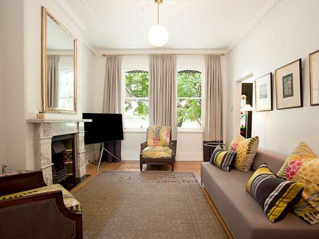 FLYNN HOUSE IMPECCABLE INNER CITY GEM