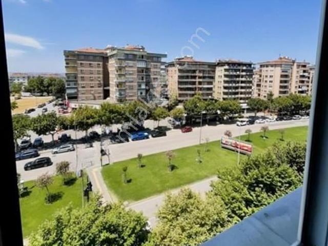 Fsm Bulvarı'nın Prestijli Orsa Sitesi'nde Kiralık Ferah 3+1