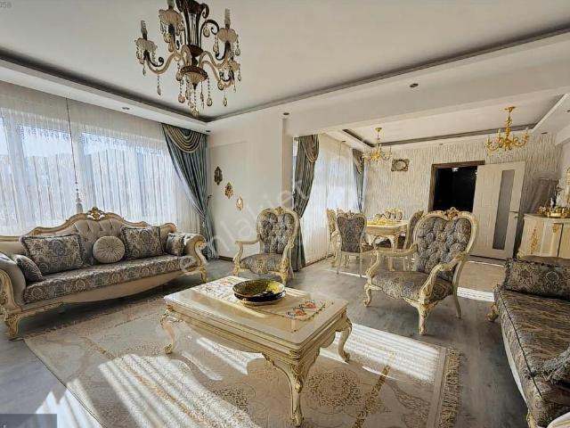 Fsm'de Harika Konumda Özel Yapım 3+2 Geniş Dublex Satılık Daire