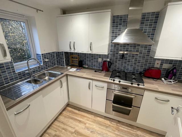 Frobisher Gardens, Chafford Hundred RM16, 2 bed flat to rent, £1,550 pcm | PrimeLocation