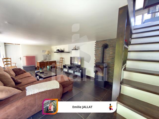 Froges Maison individuelle de 166 m2 sur terrain clos et arb. 164m² Froges