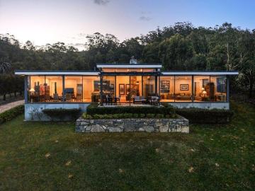 From Sunrise to Starlight, Experience East Coast Living at Its Finest
