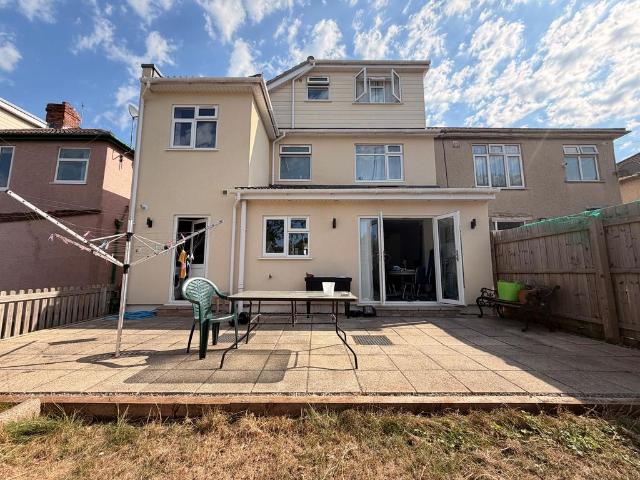 Frome Valley Road, BRISTOL 6 bed house to rent £800 pcm £185 pw
