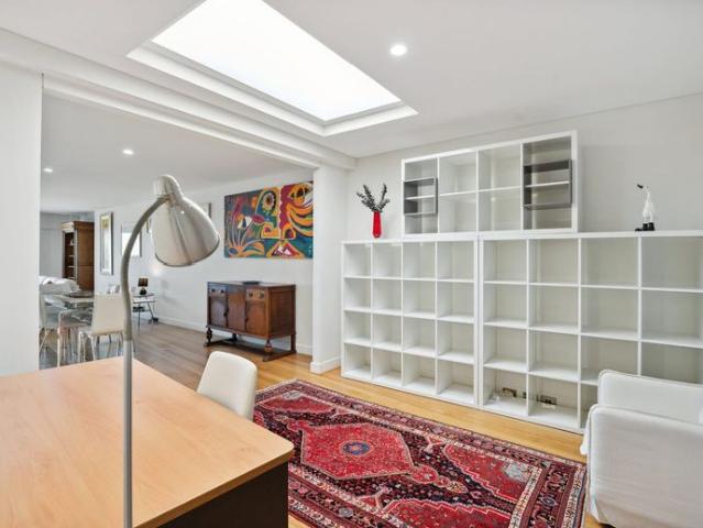 Front and centre beachfront apartment!
