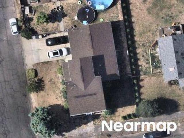 Front Ave NE