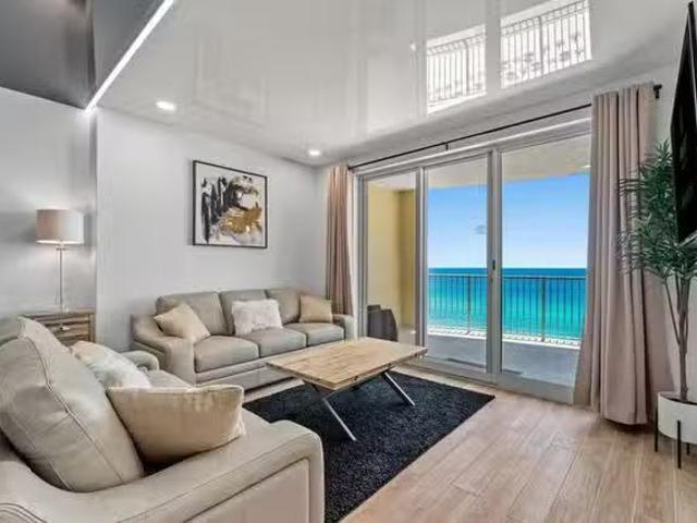 Front Beach Road