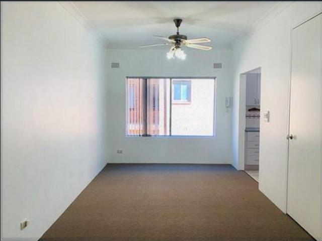 Front first floor unit With Garage
