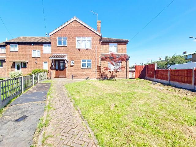 Front Lane, Upminster, Essex RM14, 4 bed end terrace house to rent, £2,150 pcm | PrimeLocation
