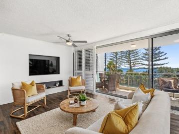 Front Row on Mooloolaba Esplanade with Ocean Views Just Steps to the Beach