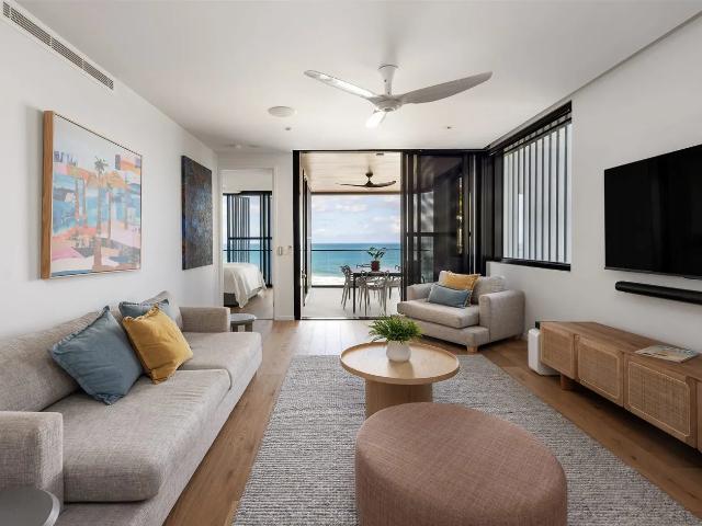 Front Row Ocean Views