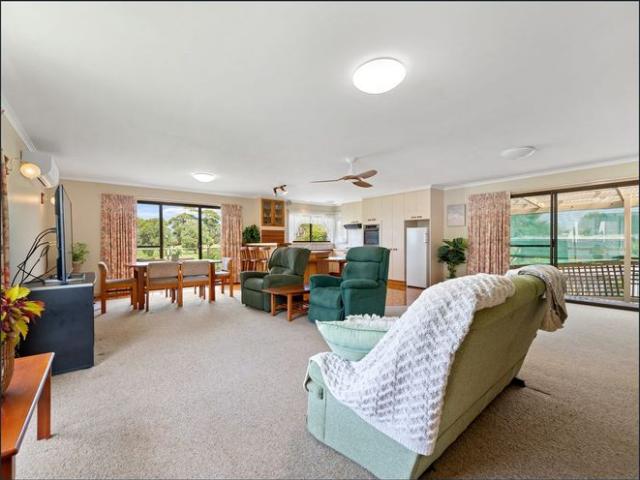 Front Row Seat & Golf Course Access