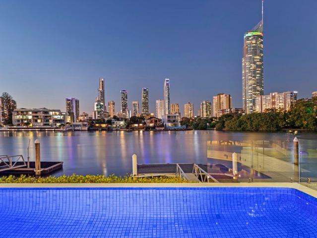 Front Row to Main River and the Surfers Paradise Skyline