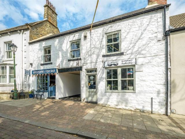 Front Street, Lanchester, DH7 4 bed terraced house to rent £1,750 pcm £404 pw