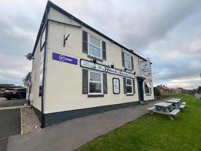 Front Street, Thirsk, Pub For Sale