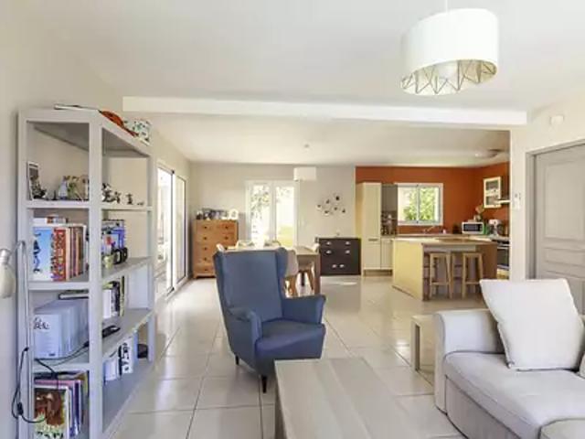 Frontignan 34110 Achat / Vente maison 5 pièces t5 parking