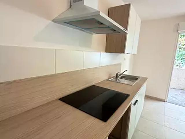 Frontignan 34110 Location appartement 2 pièces t2