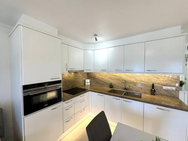 Frontline sea view apartment
