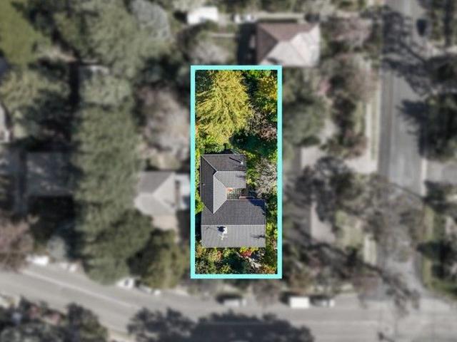 Location, Location, Location FrontRow Echo Point Residence with Cliff Views & Generous Family Living