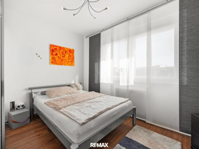 Froschberg – 3 Zimmerwohnung mit Loggia & zwei Tiefgaragenplätzen