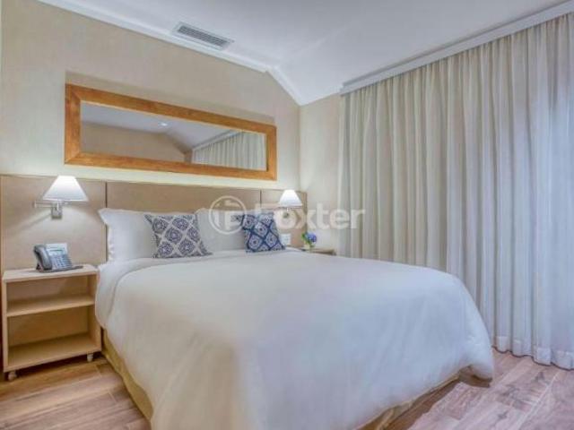 Fração Imobiliária, 1 dormitórios, 28 m², em Carazal