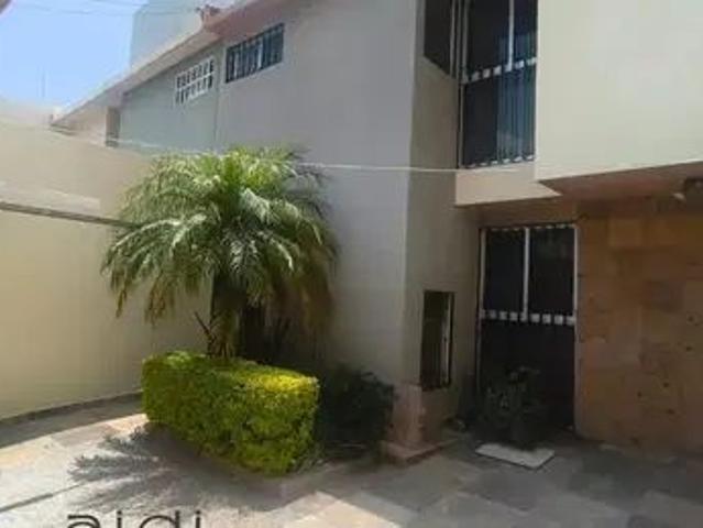 Fracc Villas De La Esperanza Se Renta Amplia Casa
